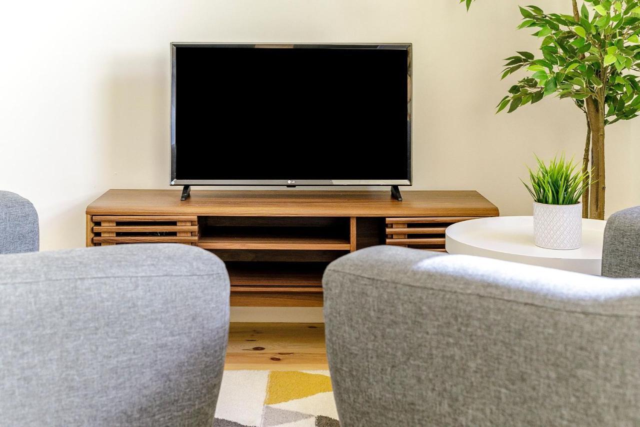 Lovelystay - Vila Burgaes OOporto Esterno foto