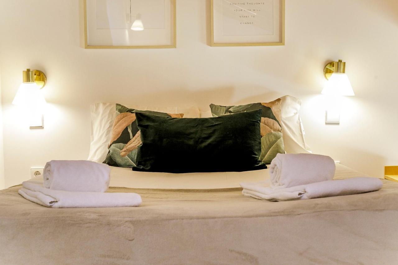Lovelystay - Vila Burgaes OOporto Esterno foto