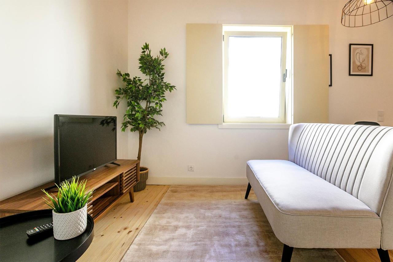 Lovelystay - Vila Burgaes OOporto Esterno foto